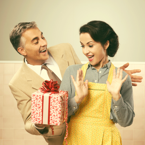 Idées Cadeaux Femme Originales - Trouvez le cadeau parfait pour faire plaisir à une femme